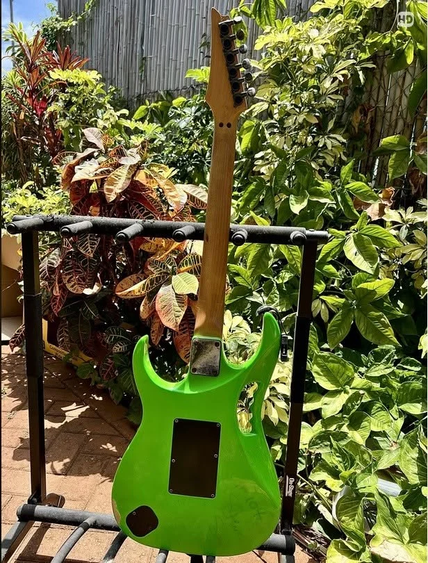 Green Jem #104 — archive photograph 2