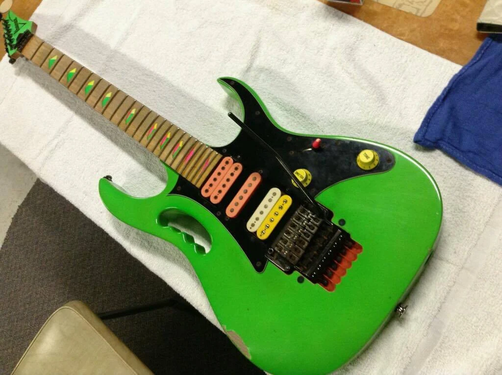 Green Jem #113 — archive photograph 1