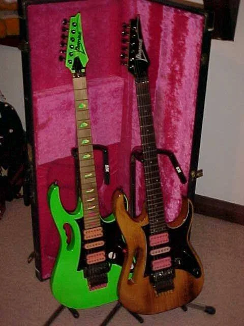 Green Jem #117 — archive photograph 3
