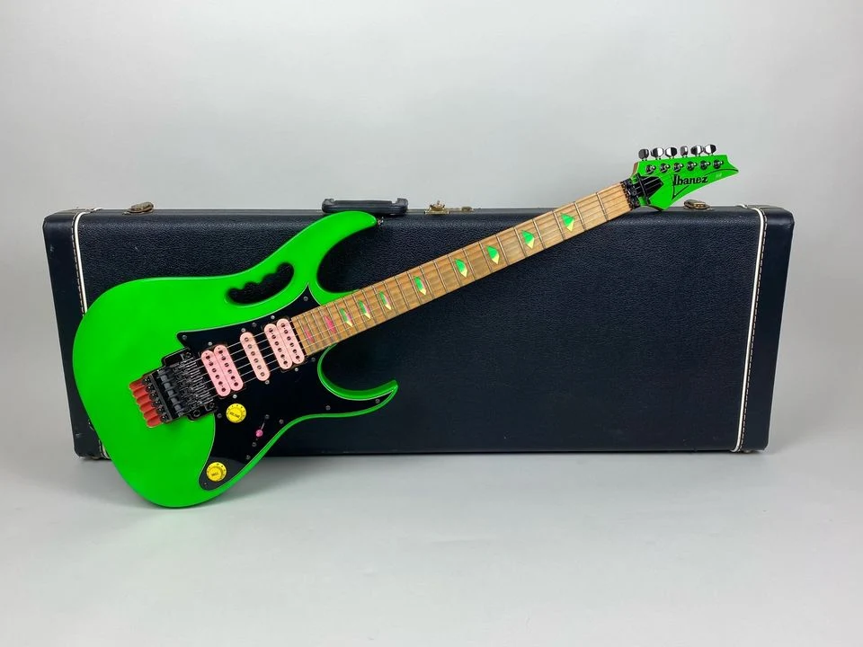 Green Jem #153 — archive photograph 2