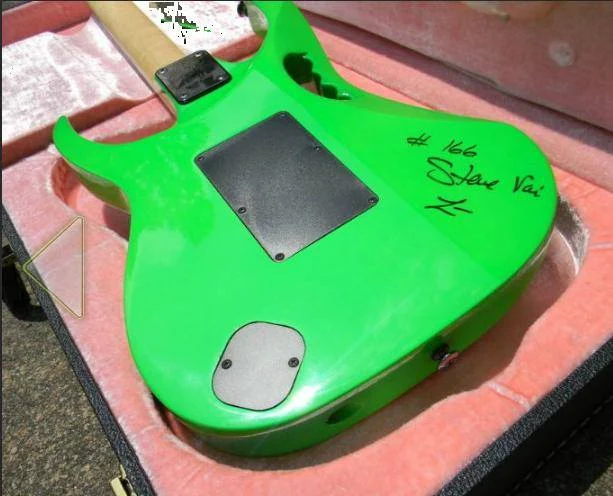 Green Jem #166 — archive photograph 2