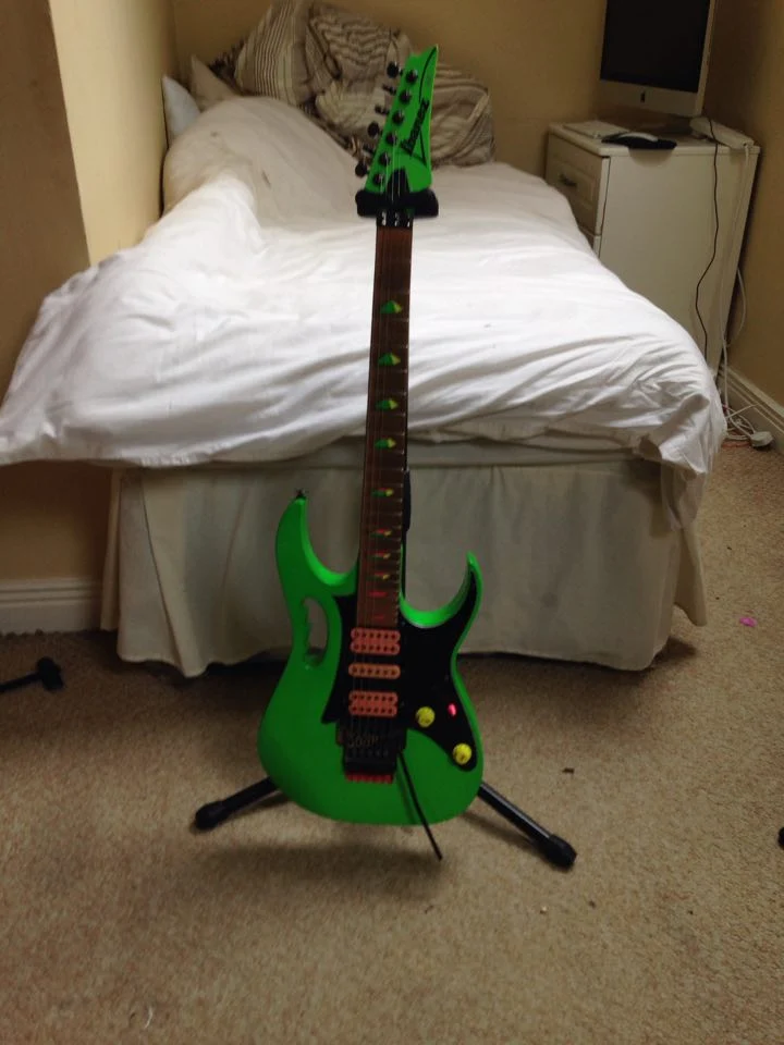 Green Jem #174 — archive photograph 9