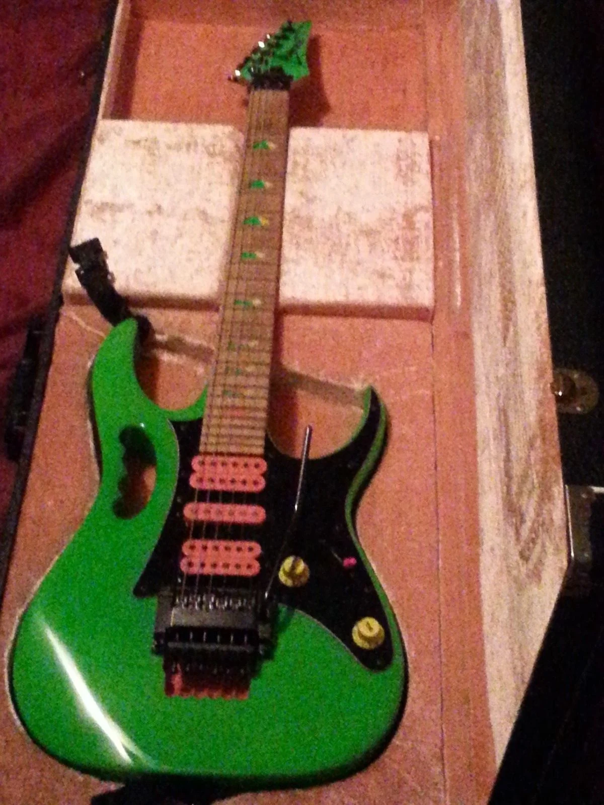 Green Jem #17 — archive photograph 1