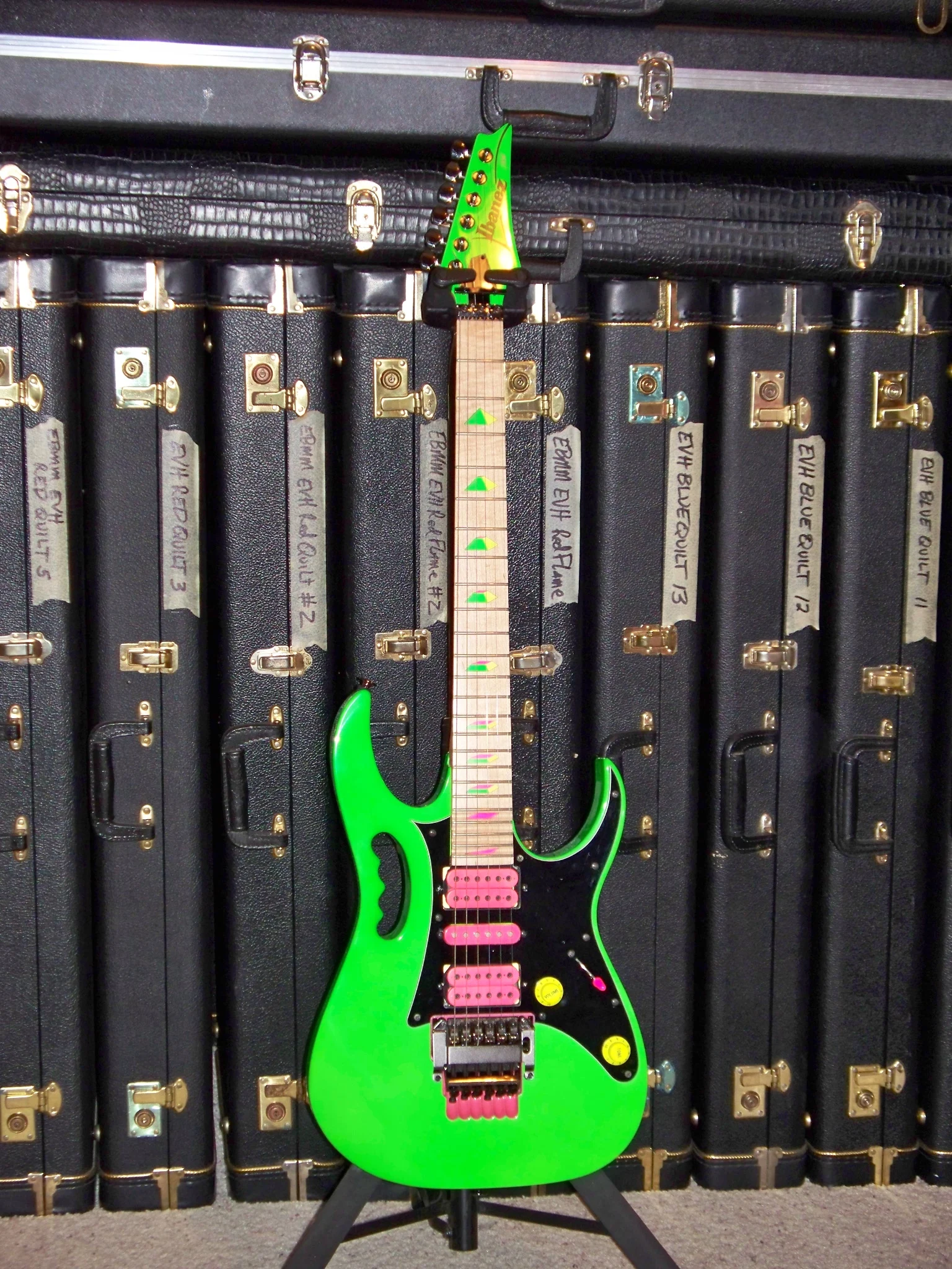 Green Jem #18 — archive photograph 6