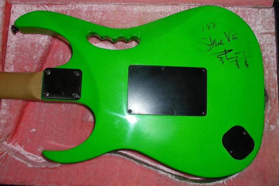 Green Jem #197 — archive photograph 26