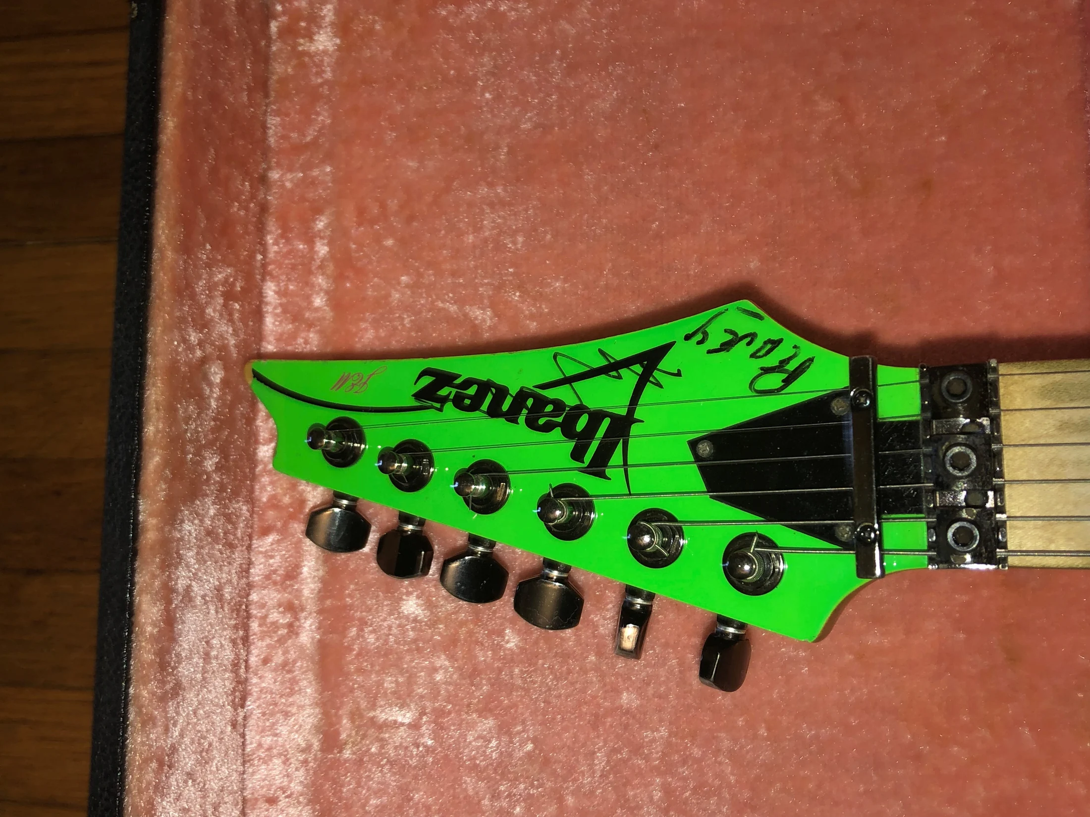 Green Jem #198 — archive photograph 3