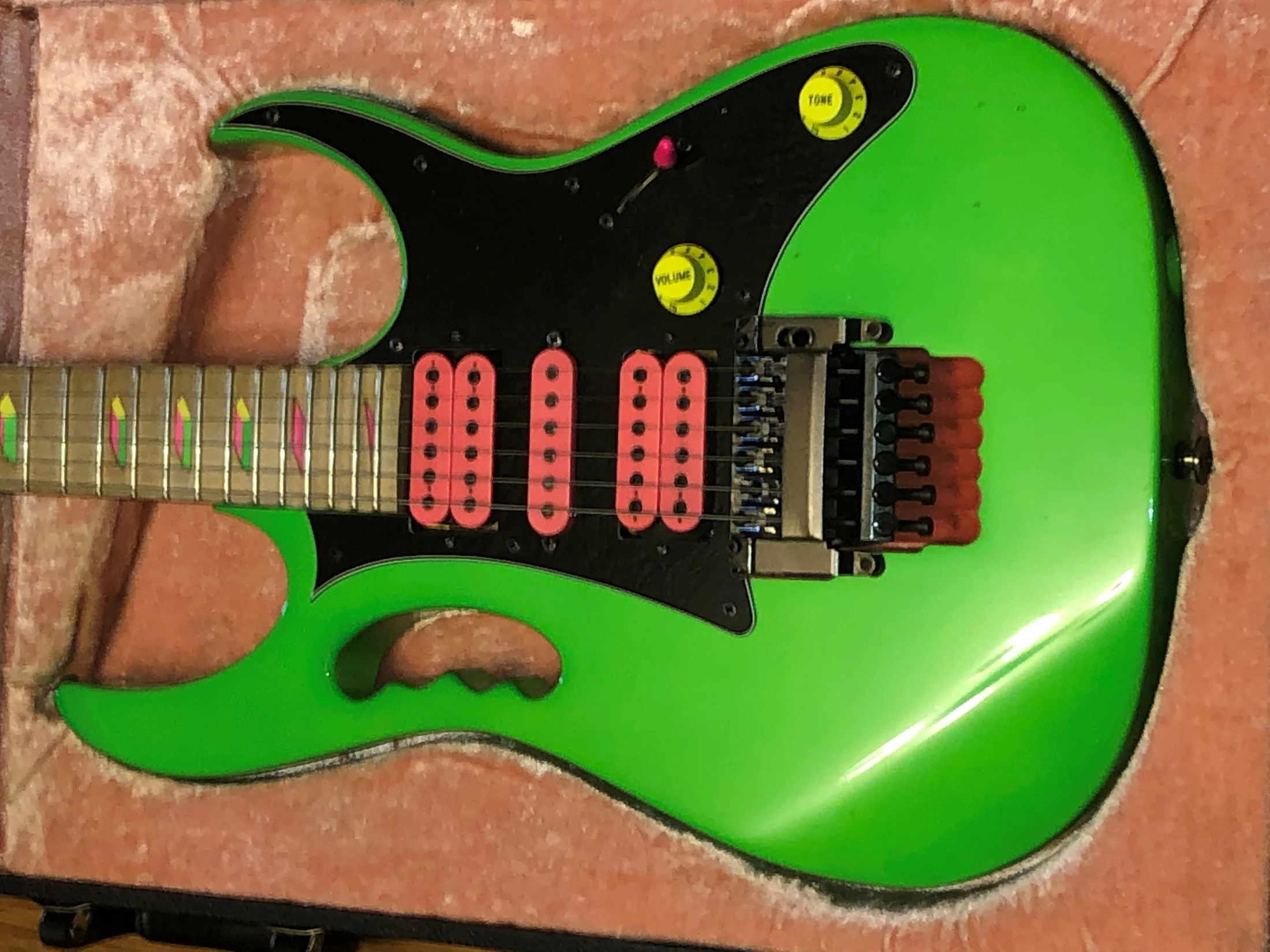 Green Jem #198 — archive photograph 7
