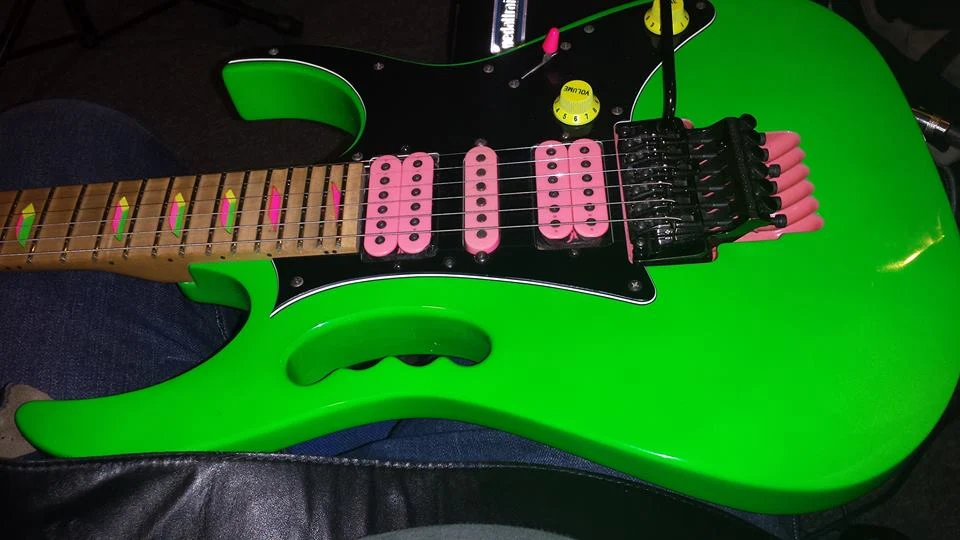 Green Jem #203 — archive photograph 6