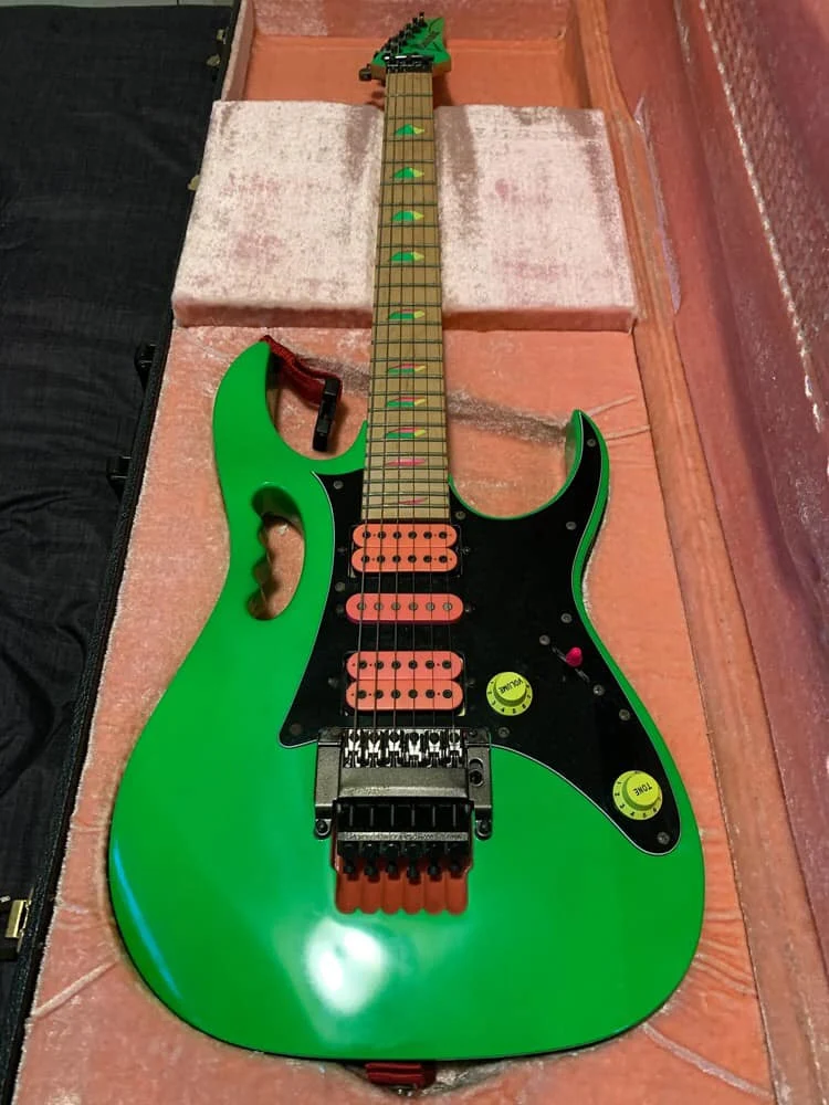 Green Jem #222 — archive photograph 5