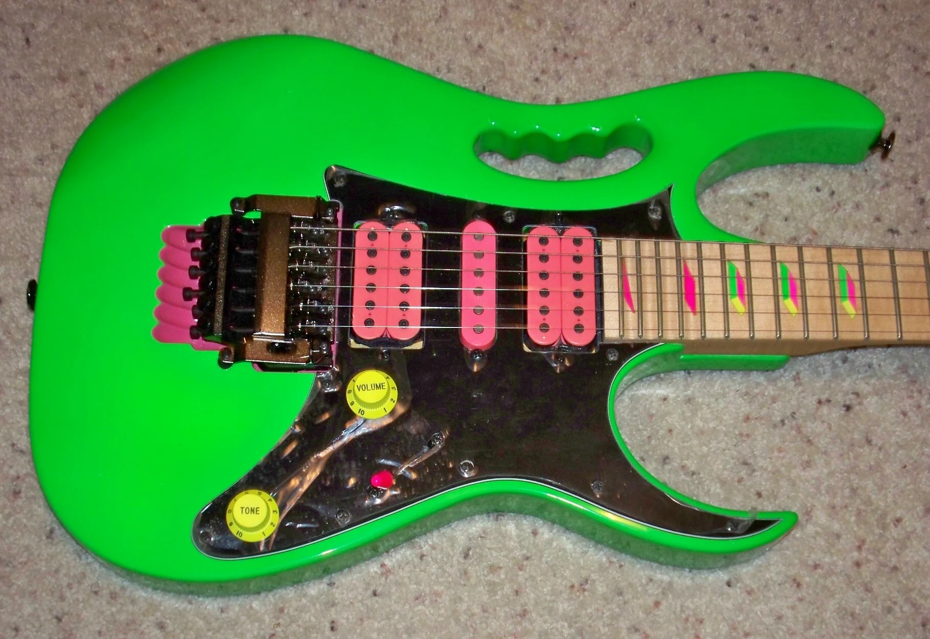 Green Jem #223 — archive photograph 4