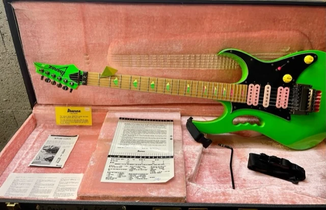 Green Jem #236 — archive photograph 11