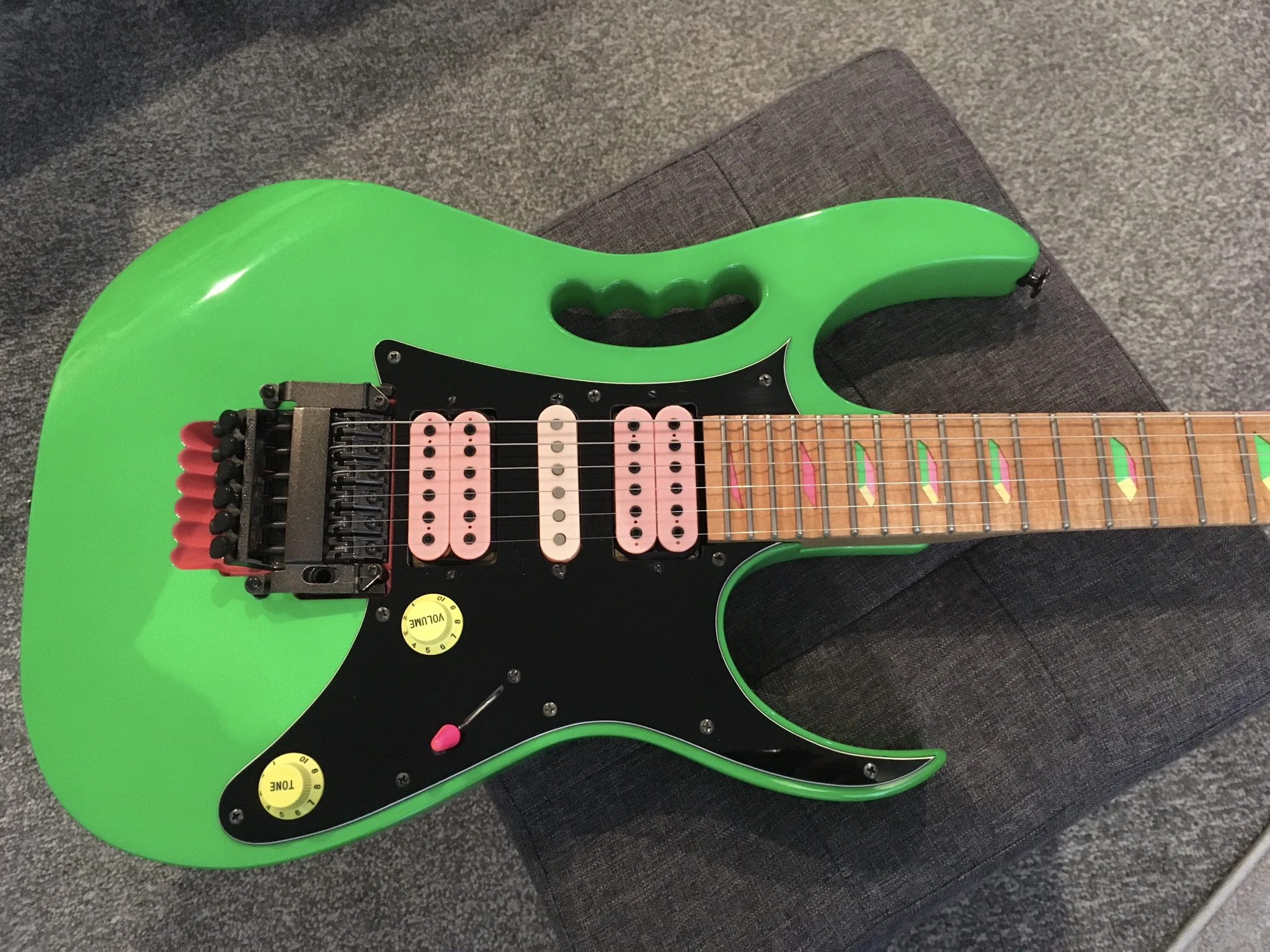 Green Jem #239 — archive photograph 4