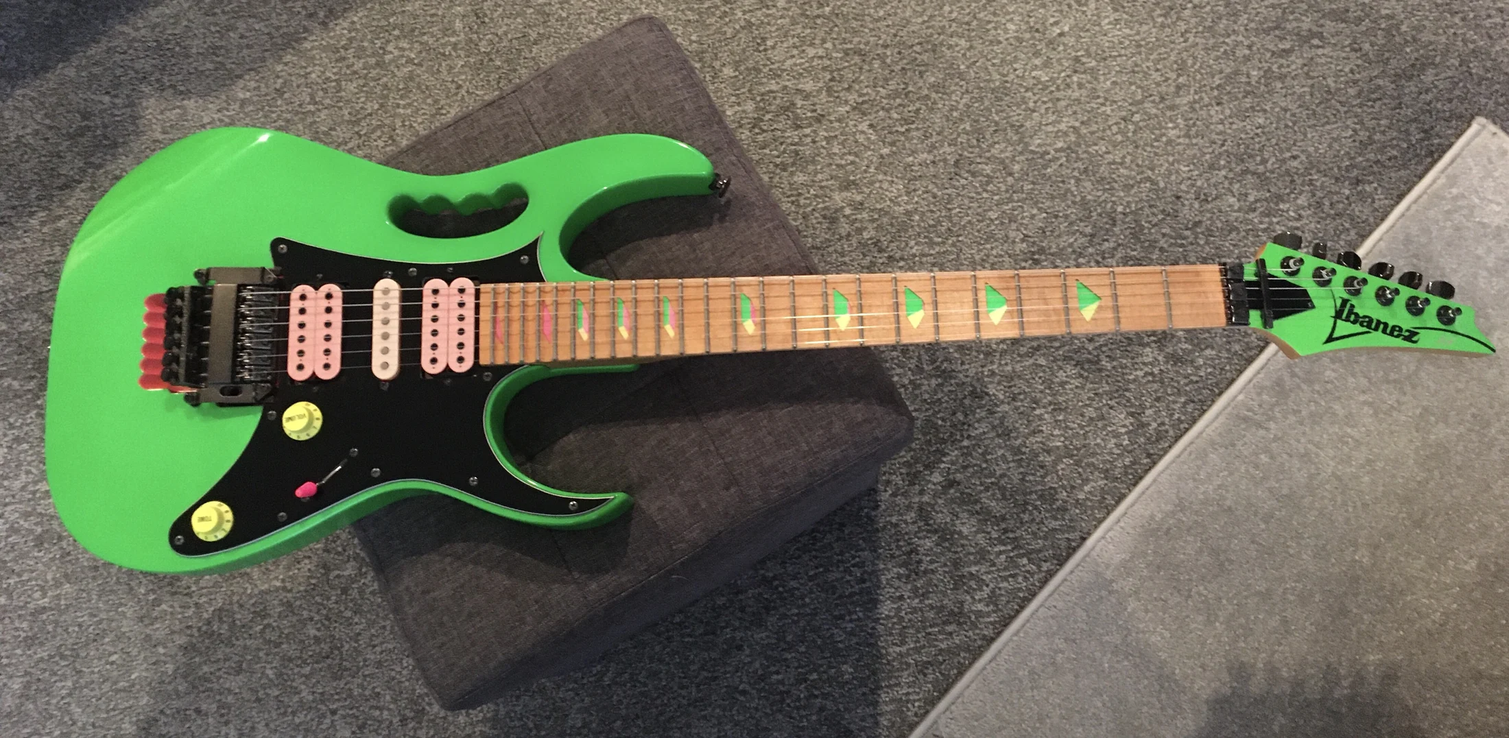 Green Jem #239 — archive photograph 5
