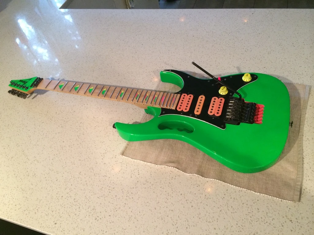 Green Jem #245 — archive photograph 10