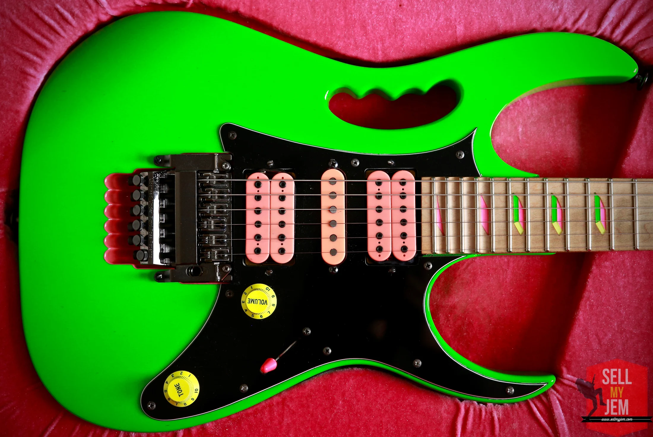 Green Jem #245 — archive photograph 15