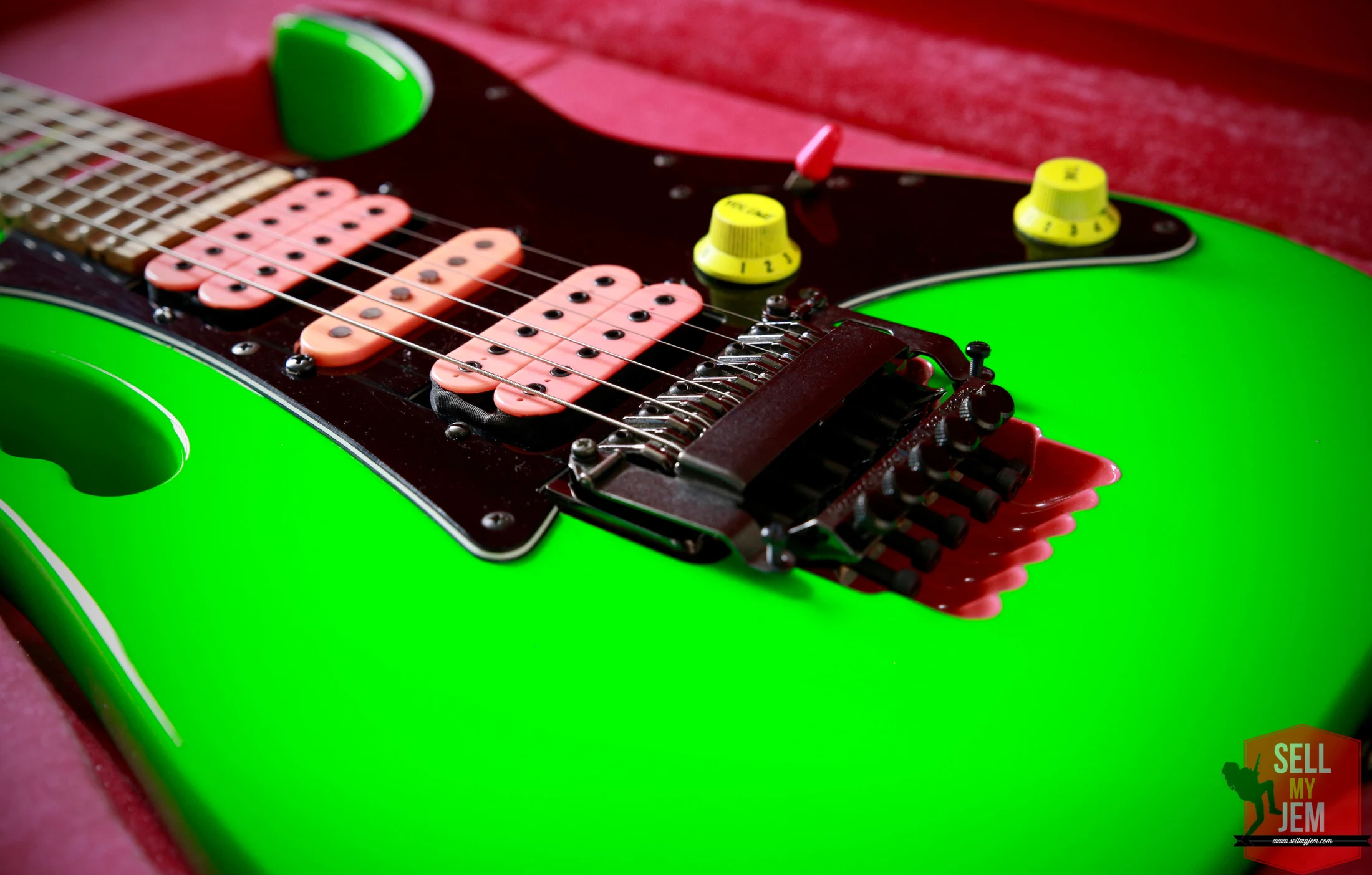 Green Jem #245 archive photograph