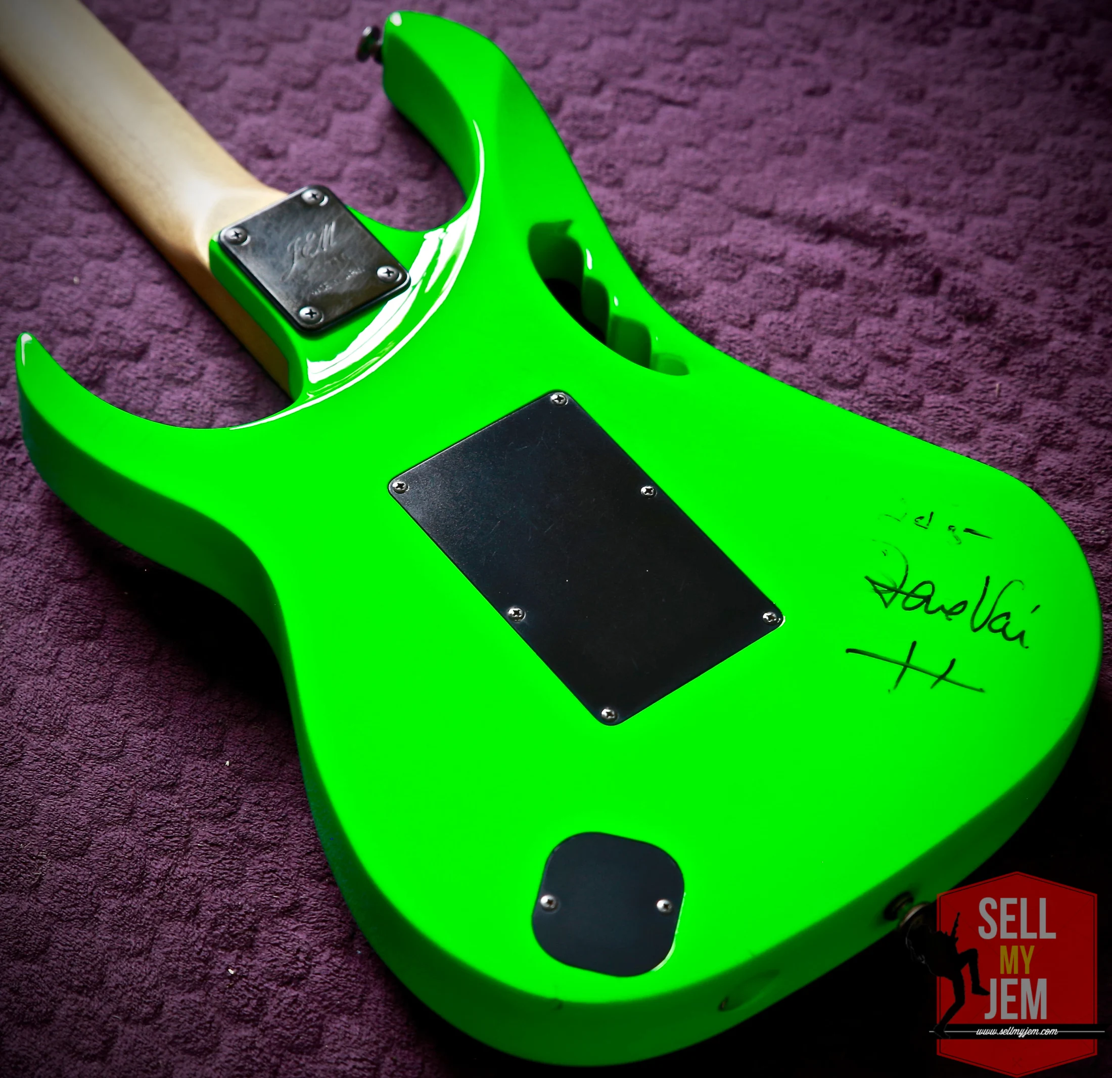 Green Jem #245 — archive photograph 21