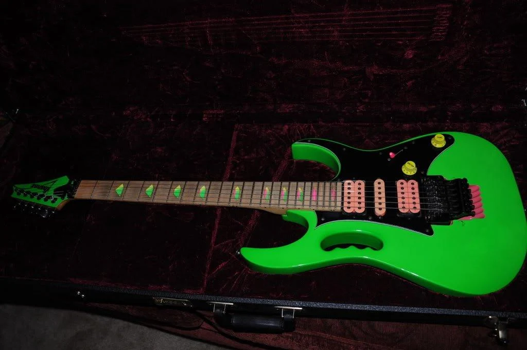 Green Jem #254 — archive photograph 1