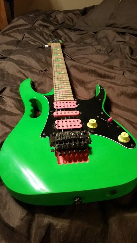 Green Jem #269 — archive photograph 2