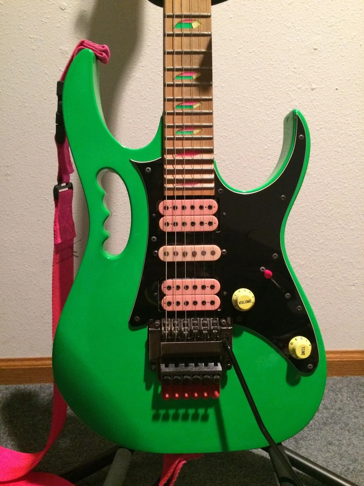 Green Jem #273 — archive photograph 5