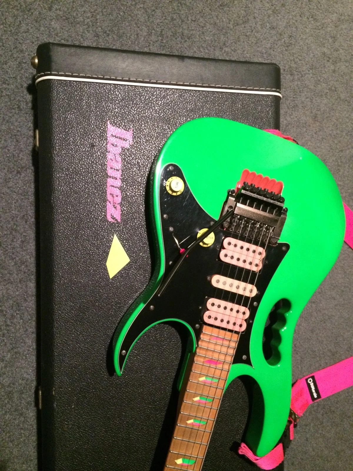 Green Jem #273 — archive photograph 10