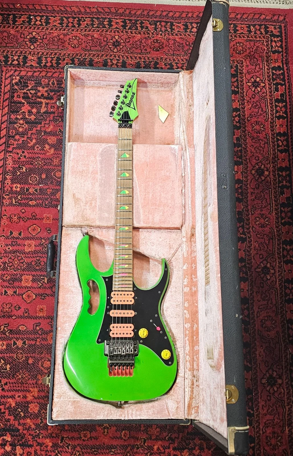 Green Jem #277 — archive photograph 8