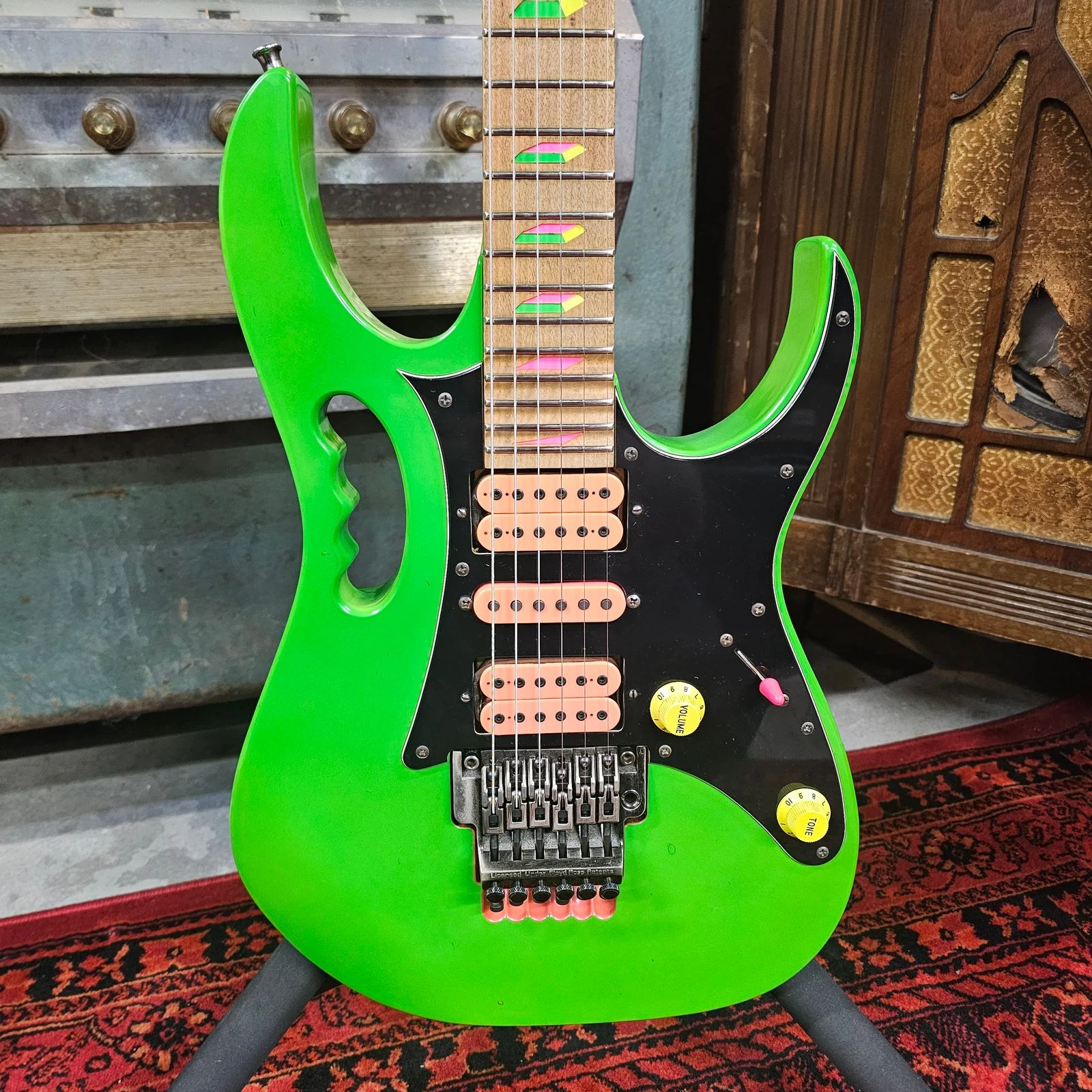 Green Jem #277 — archive photograph 22