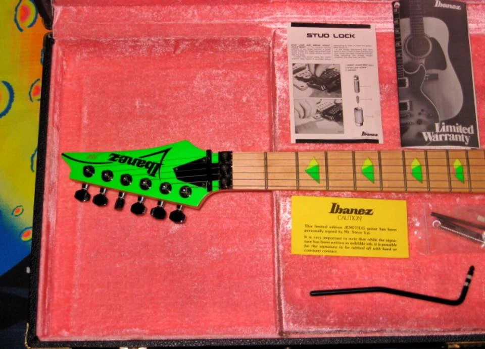 Green Jem #299 — archive photograph 3