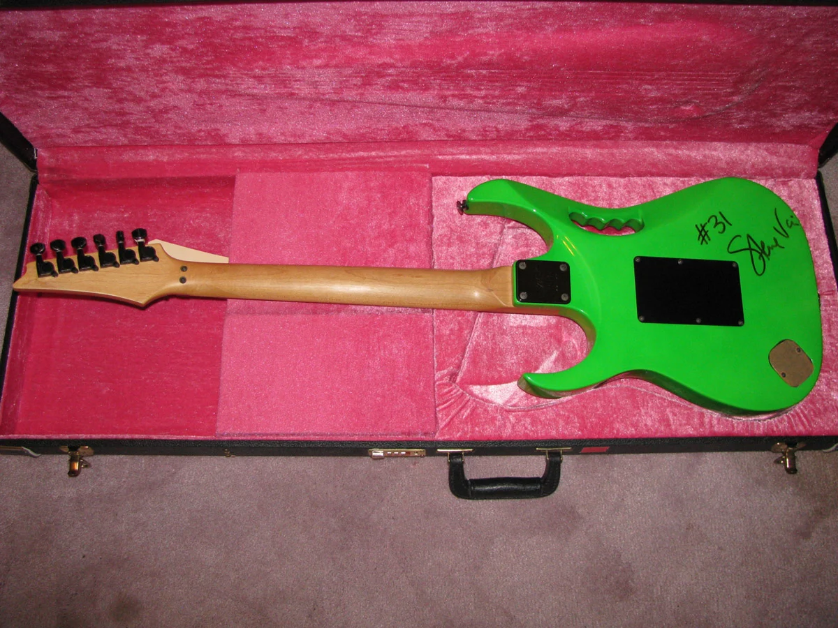 Green Jem #31 — archive photograph 12