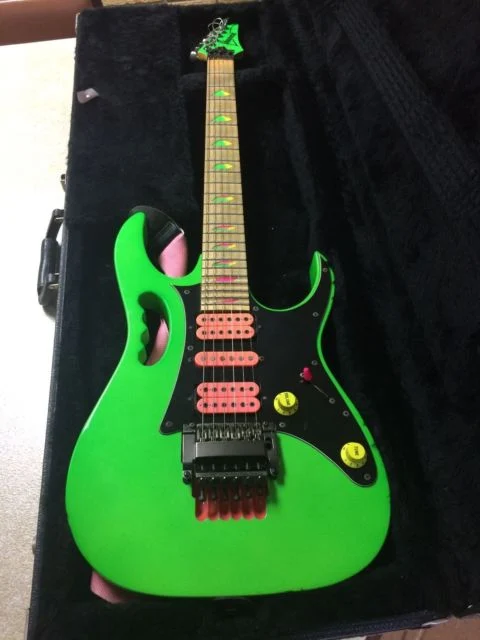 Green Jem #353 — archive photograph 2