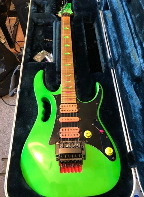 Green Jem #353 — archive photograph 7