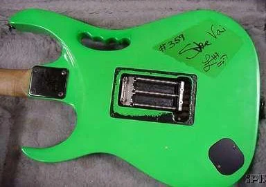 Green Jem #359 — archive photograph 3
