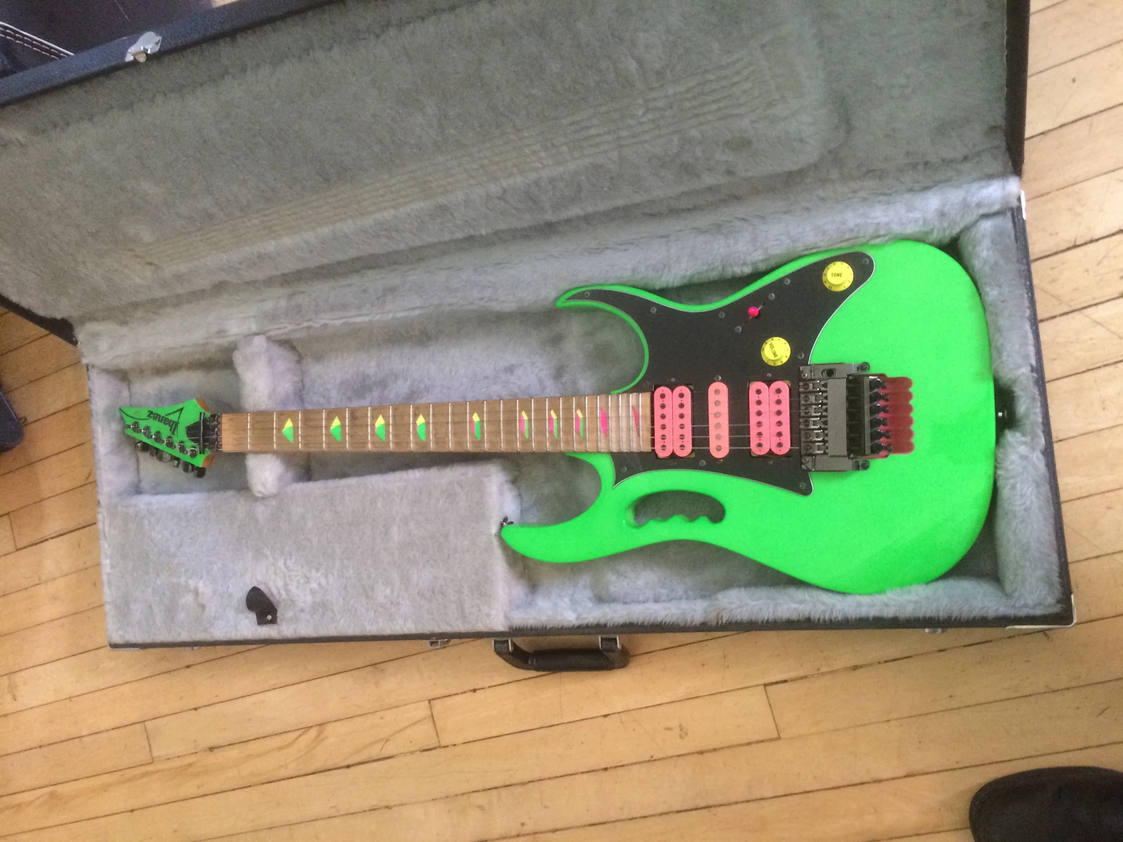 Green Jem #361 — archive photograph 1