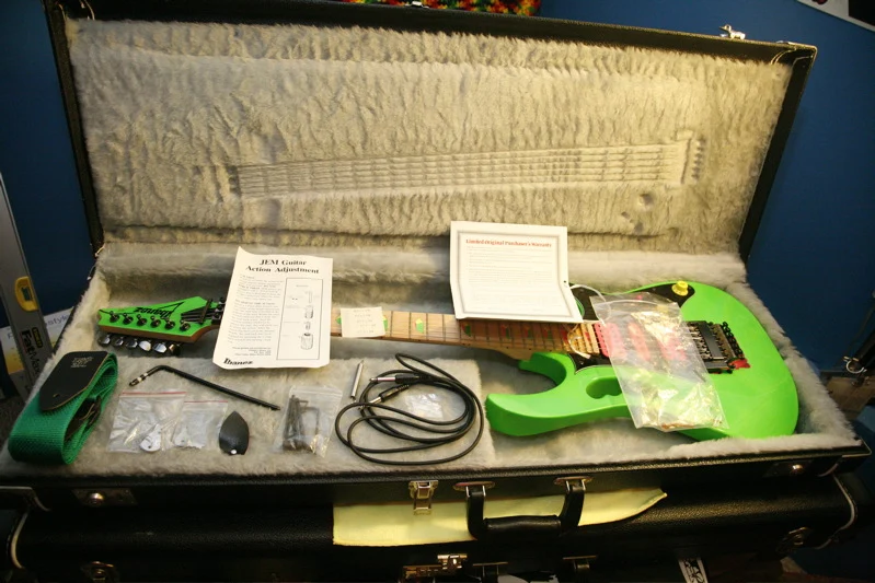 Green Jem #366 — archive photograph 3