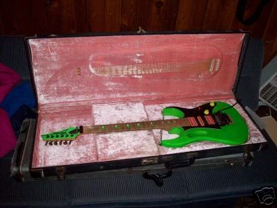 Green Jem Unknown X — archive photograph 3