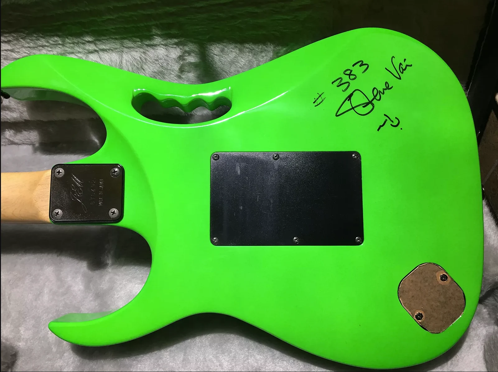 Green Jem #383 — archive photograph 7