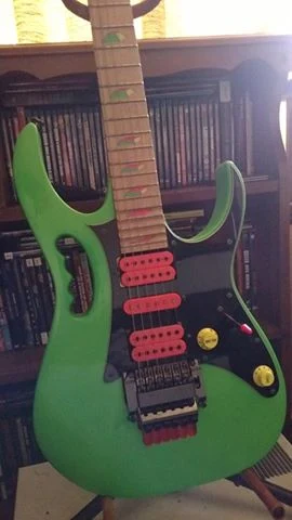 Green Jem #388 — archive photograph 2
