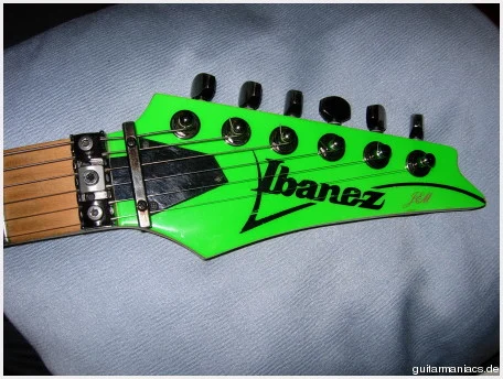Green Jem #403 — archive photograph 5