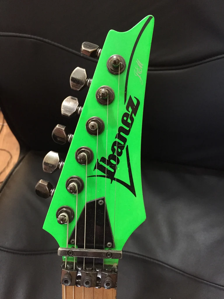 Green Jem #407 — archive photograph 6