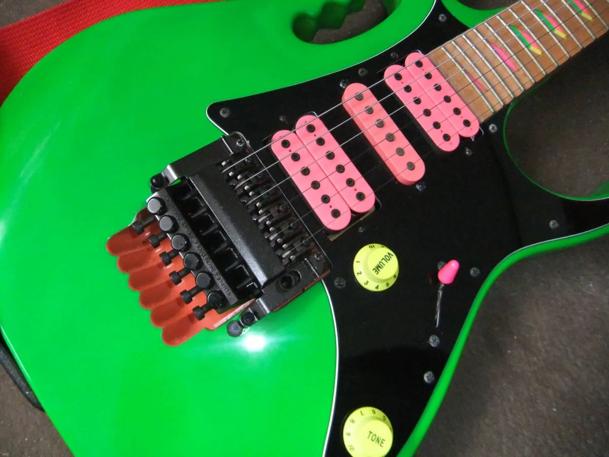 Green Jem #426 — archive photograph 7