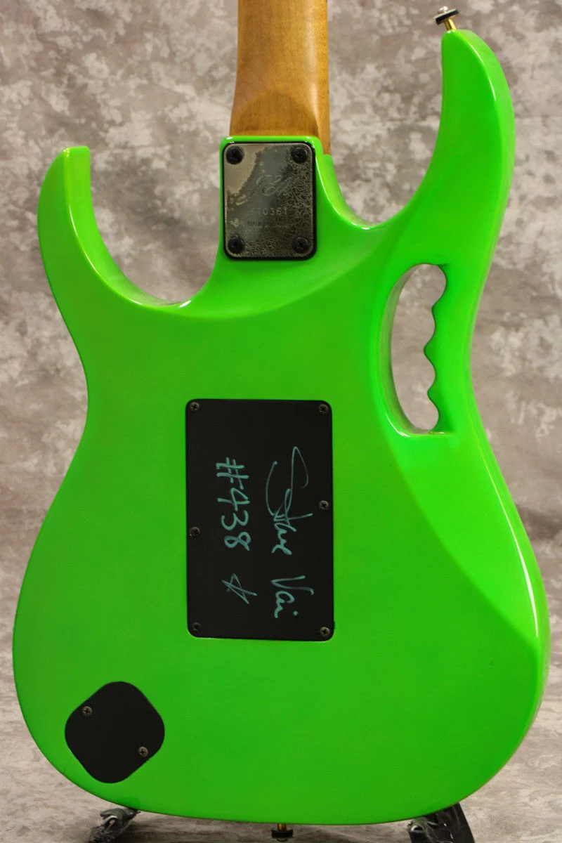 Green Jem #438 — archive photograph 3