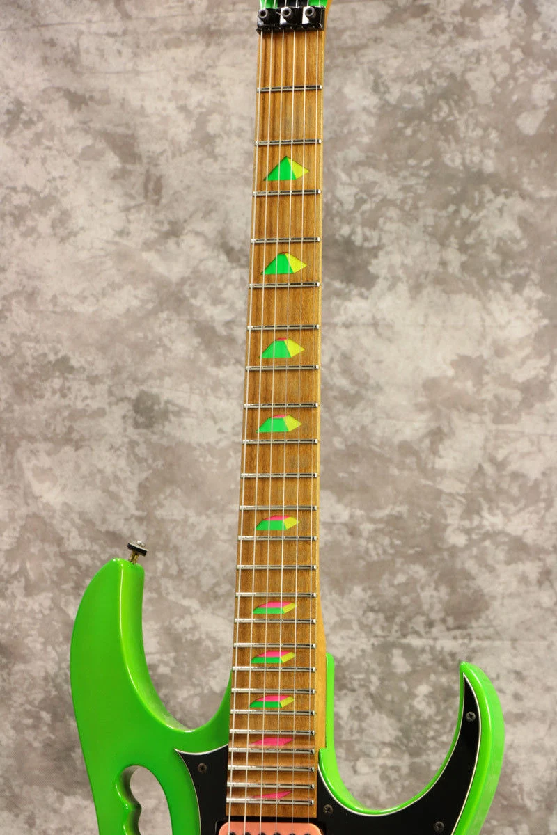 Green Jem #438 — archive photograph 4