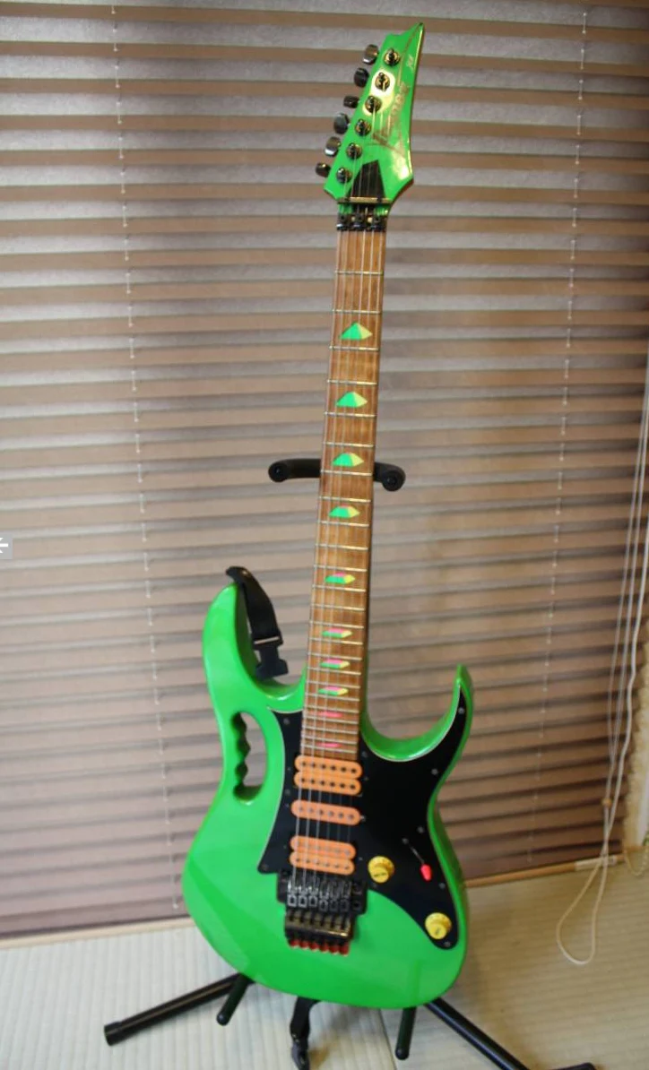 Green Jem #448 — archive photograph 2