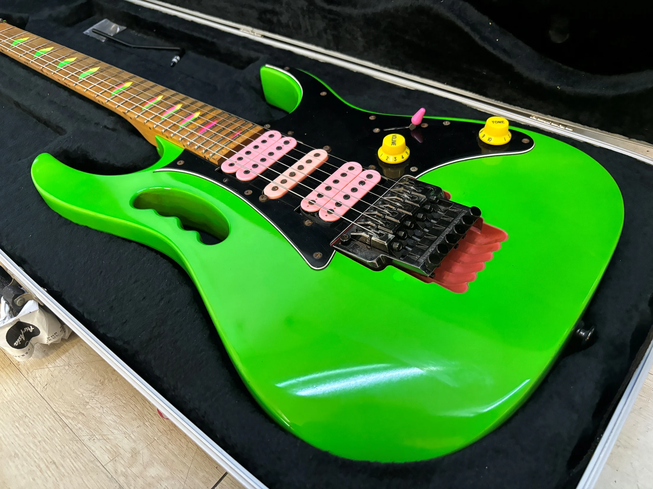 Green Jem #463 — archive photograph 3
