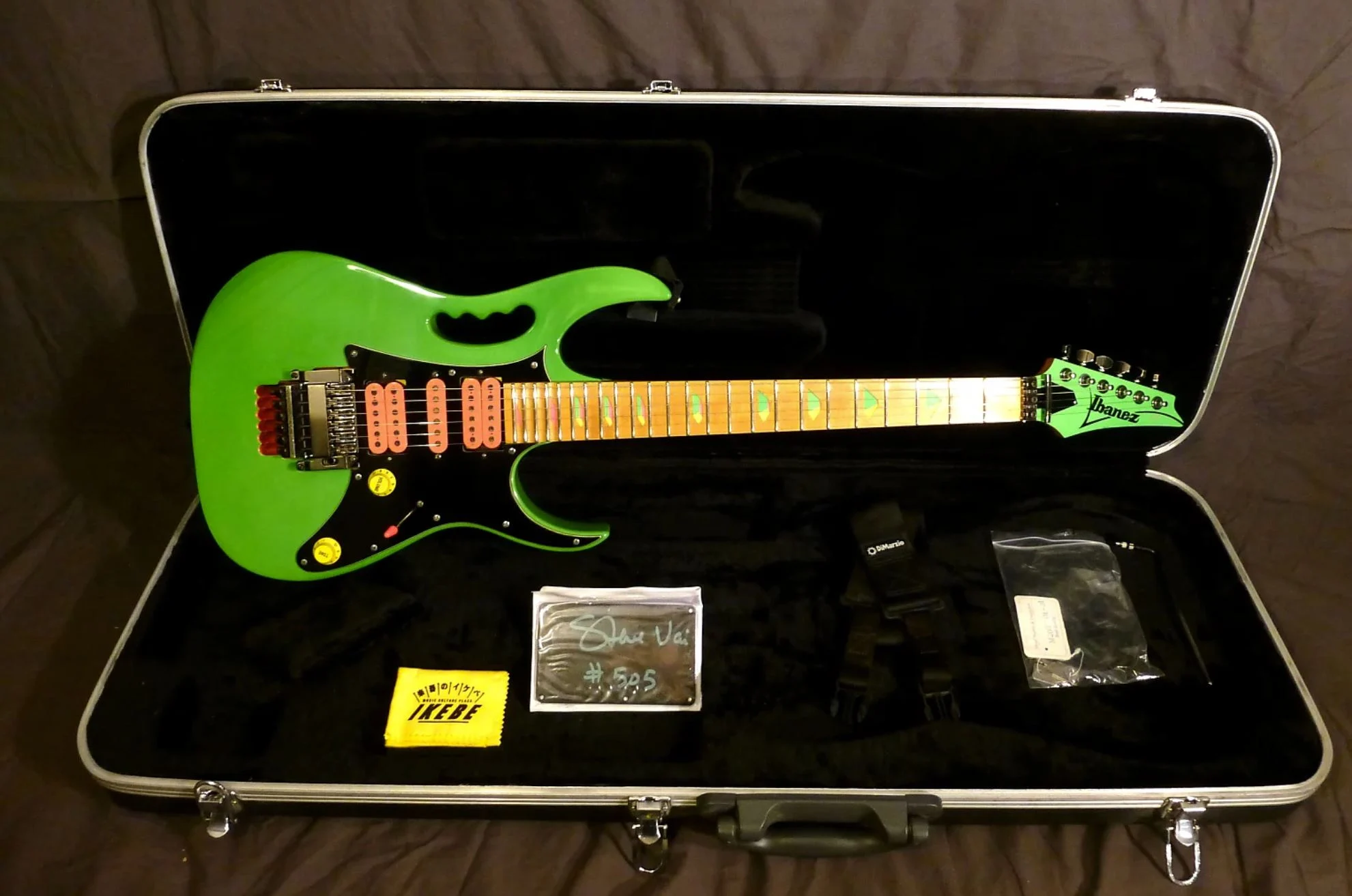 Green Jem #505 — archive photograph 2
