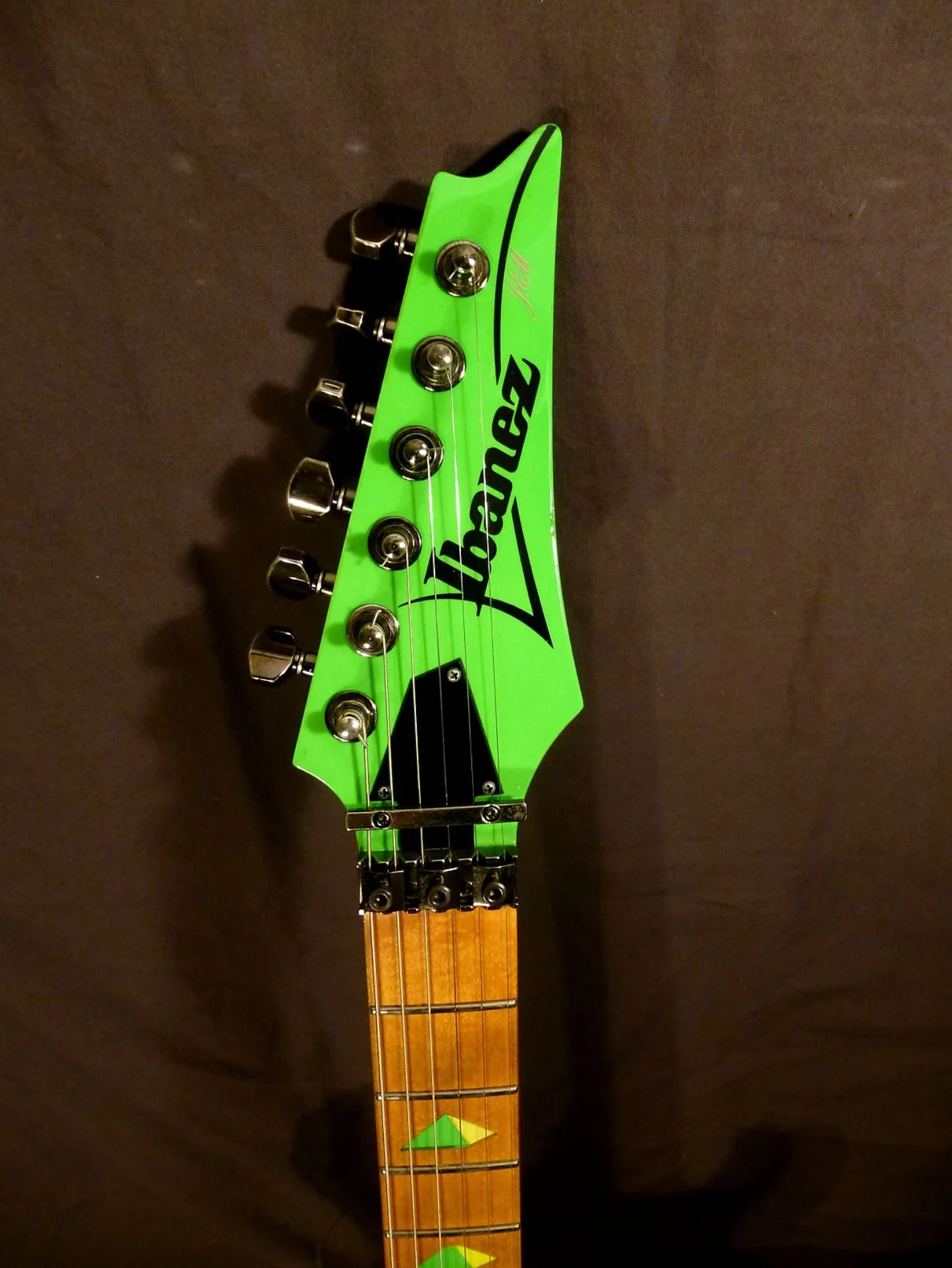Green Jem #505 — archive photograph 3