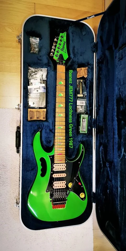 Green Jem #523 — archive photograph 1