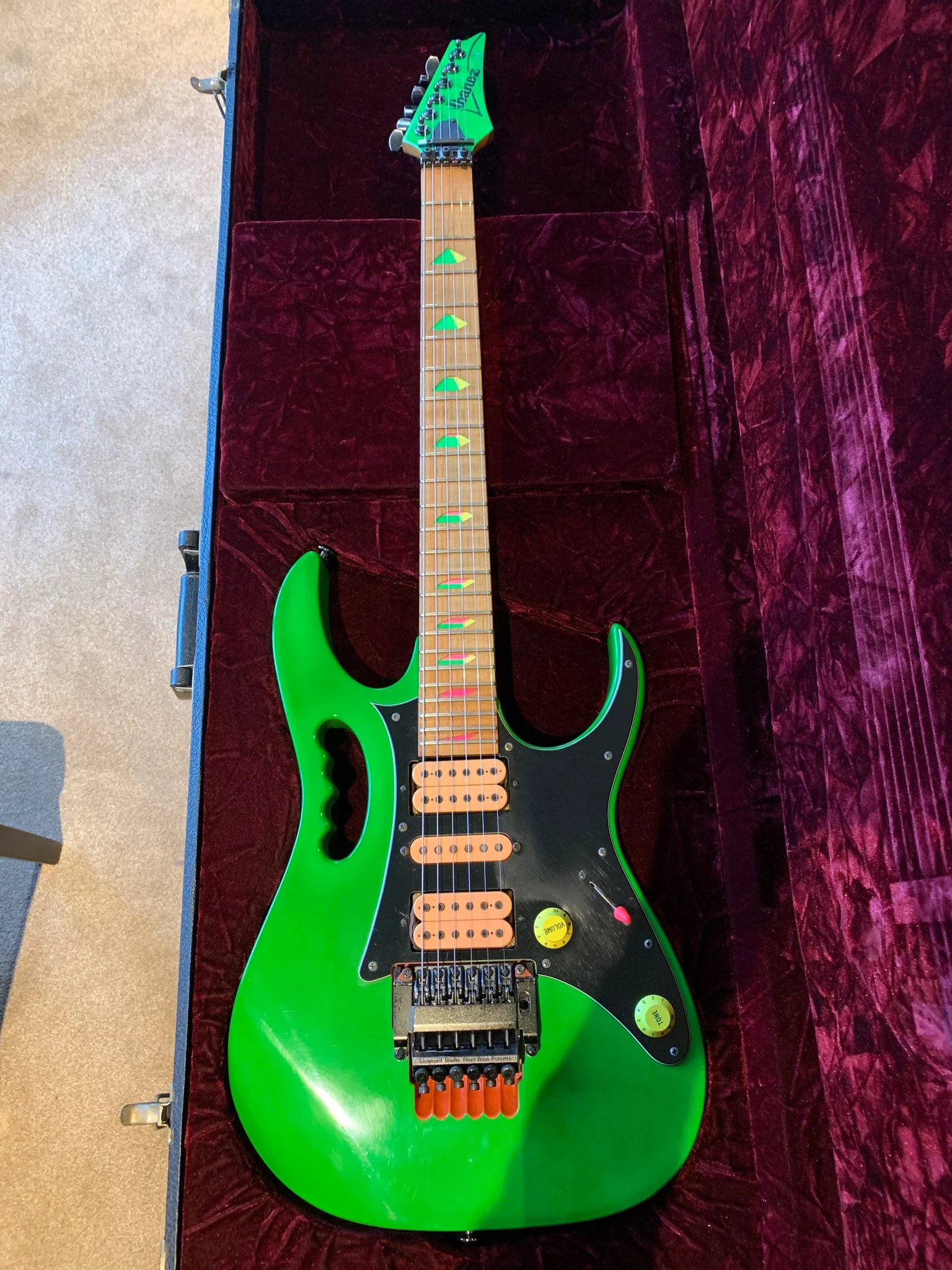 Green Jem #523 — archive photograph 4