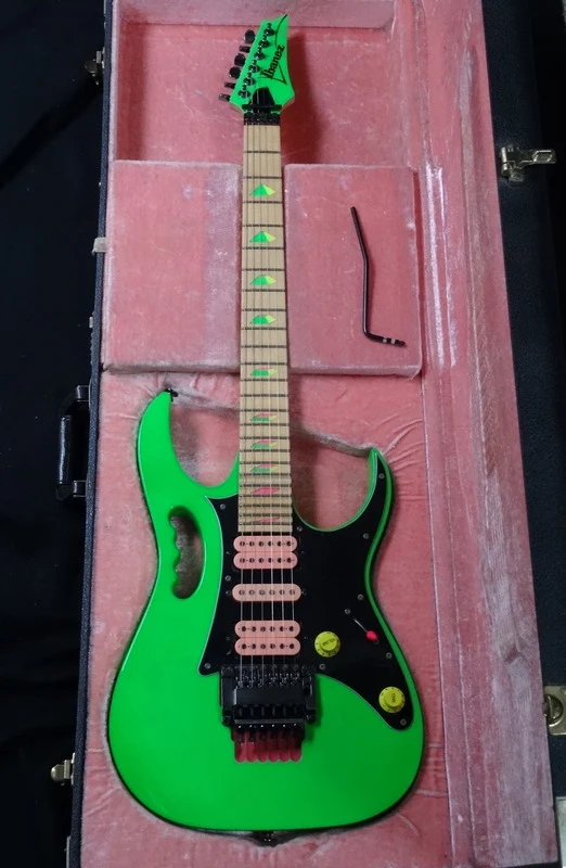 Green Jem #532 — archive photograph 6