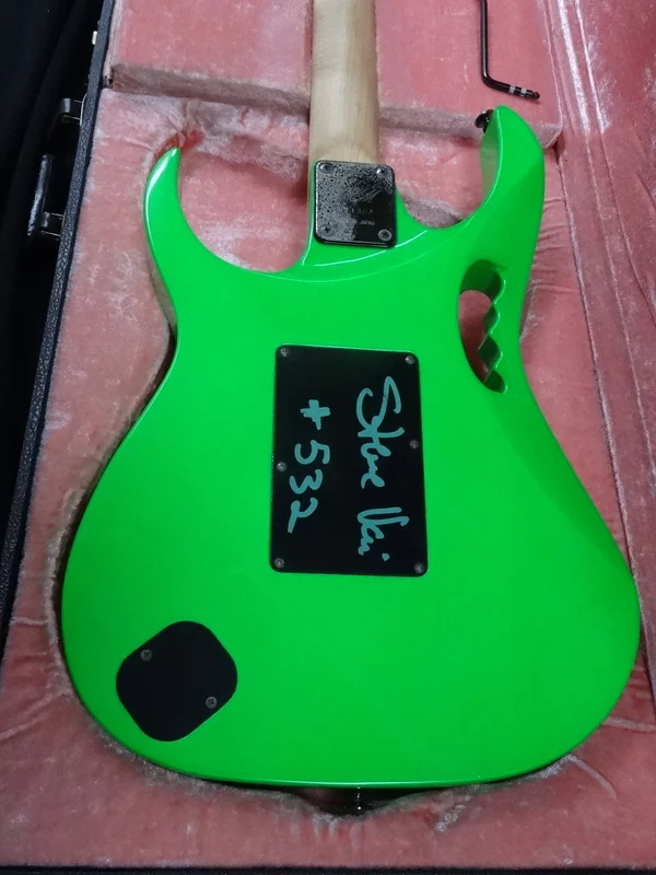 Green Jem #532 — archive photograph 17